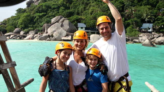 Andreea Esca alaturi de familie