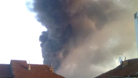 Update: Incendiu de proportii la centrul comercial Europa – Dragonul Rosu!