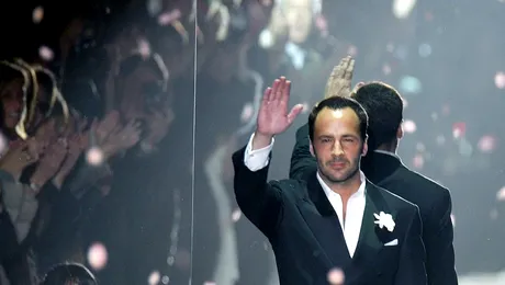 Tom Ford a vorbit despre cum e să porți aceiași blugi rupți și să fii „neproductiv” în timpul pandemiei