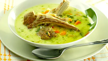 Rețete ciorbă de miel: 12 rețete ciorbă de miel