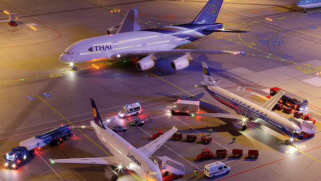 Pe aeroportul in miniatura din Hamburg este activitate chiar si 