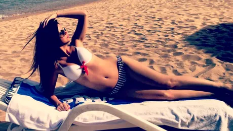 Muscata de meduza in vacanta? Francesca s-a bronzat in Egipt