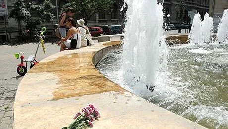 Fântâna de la Universitate rămâne pe loc
