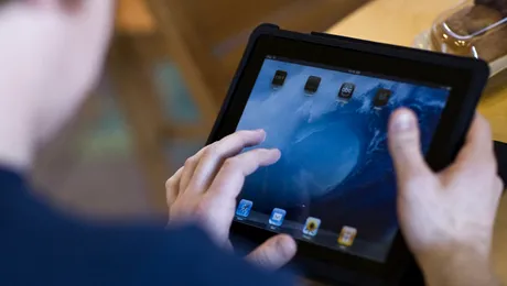 In prima zi de la lansare, Apple a vandut peste 300.000 de iPad-uri!