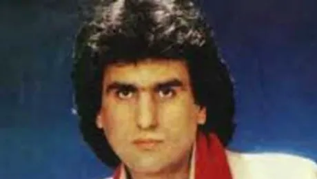Aceeaşi fotografie cu Toto Cutugno, publicată zilnic pe o pagină de Facebook!