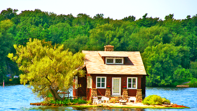 Insula Thousand, Canada