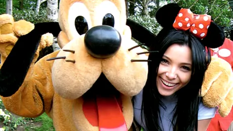 Vacanţe europene – Corina Caragea, de la Disneyland la UCL