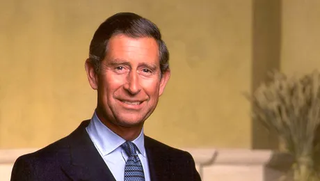 Printul Charles nu-si poate tine mainile acasa