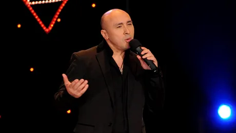 Marcel Pavel a cantat gresit Imnul Romaniei (Video)