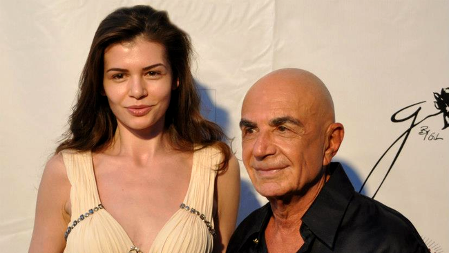 Moni si Robert Shapiro