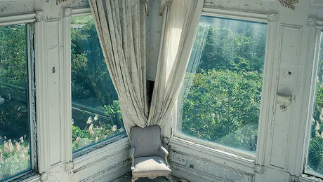 O bătrână a rămas blocată pe un scaun două zile