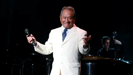 Legendarul cântăreț și compozitor mexican Armando Manzanero a murit din cauza COVID