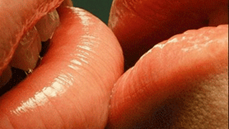 Sarutul, o placere absolut necesara