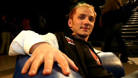 Mihai Trăistariu a alunecat pe gheaţă şi şi-a rupt mâna