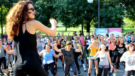 Ioana Ginghină şi Cristina Cioran s-au înscris în tabăra de slăbit