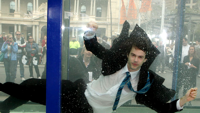 Prezentare de moda subacvatica