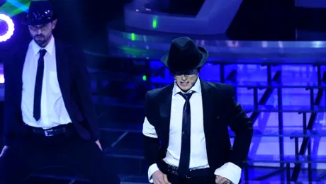 Lucian Ionescu îl imită pe Michael Jackson:“S-a lăsat cu multă transpiraţie, dureri de glezne şi genunchi, chiar şi cu un torticolis”