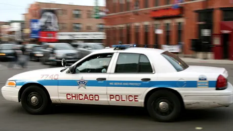 Un hoț a uitat banii în banca pe care o jefuise