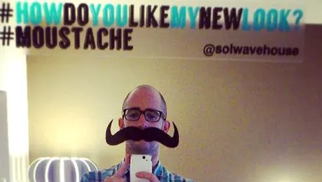 @SolWaveHouse, primul hotel din lume pentru dependenții de Twitter