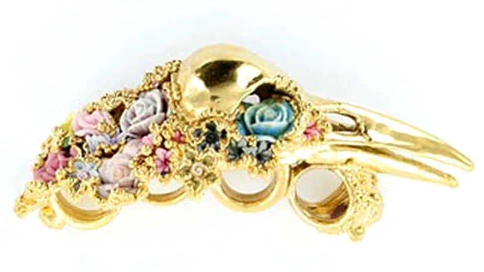 Designer-ul Gisele Ganne a creat inelul de divort (Poze)