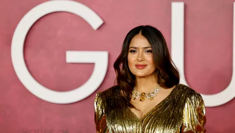 Salma Hayek o înlocuiește pe Thandiwe Newton în filmul „Magic Mike’s Last Dance”