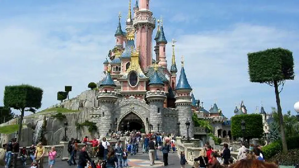 Francezii vor sa construiasca al treilea parc Disneyland, in Europa