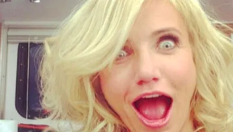 La 43 de ani, e însărcinată cu gemeni!