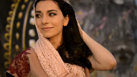 Personalităţi din diverse domenii susţin noul proiect muzical al Alexandrei Uşurelu