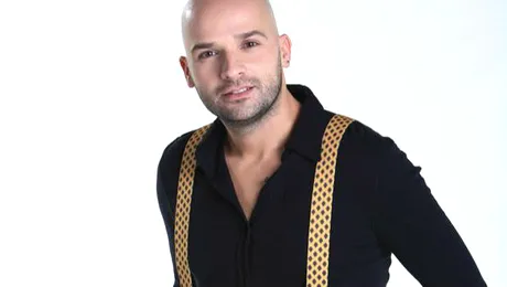 Andrei de la Alb Negru a învăţat coreeană, într-o săptămână!