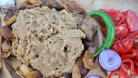 Cum prepari pastă de jumări pentru masa de sărbători