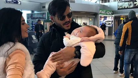 Liviu Vârciu şi Andrei Ştefănescu, cu ochii în lacrimi la revenirea în ţară