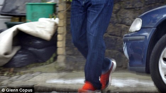 Daniel, unul dintre romanii care locuiesc in casa familiei Mosedale