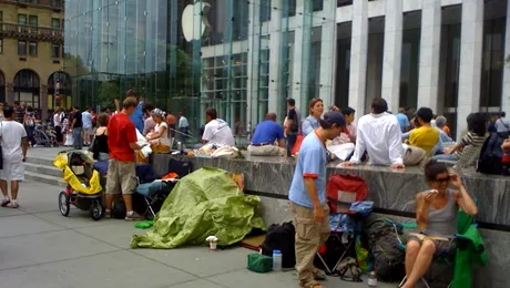 iPhone, un nou record de vanzari