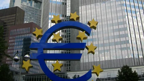 Bancile au pompat peste 100 de miliarde de dolari pe pietele financiare