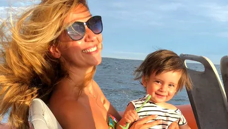 Amalia Enache locuieşte într-o mansardă din centrul Capitalei – Foto&Video