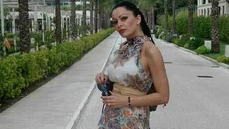 Brigitte Sfat si-a pierdut virginitatea la 19 ani