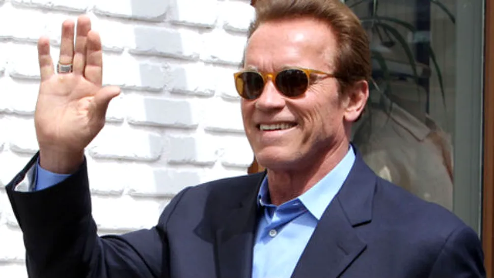 Arnold Schwarzenegger are un copil din flori