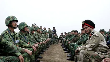 Militarii chinezi nu au voie sa socializeze online