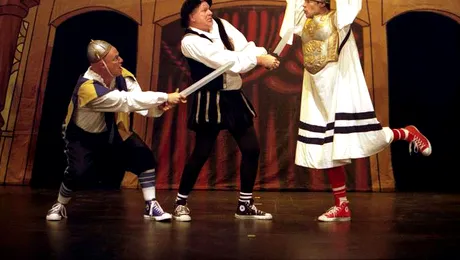 O femeie a raportat la poliție un furt simulat într-o piesă de teatru