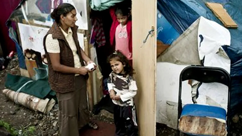 Organizatia Human Rights Watch cere Frantei sa inceteze expulzarea romilor
