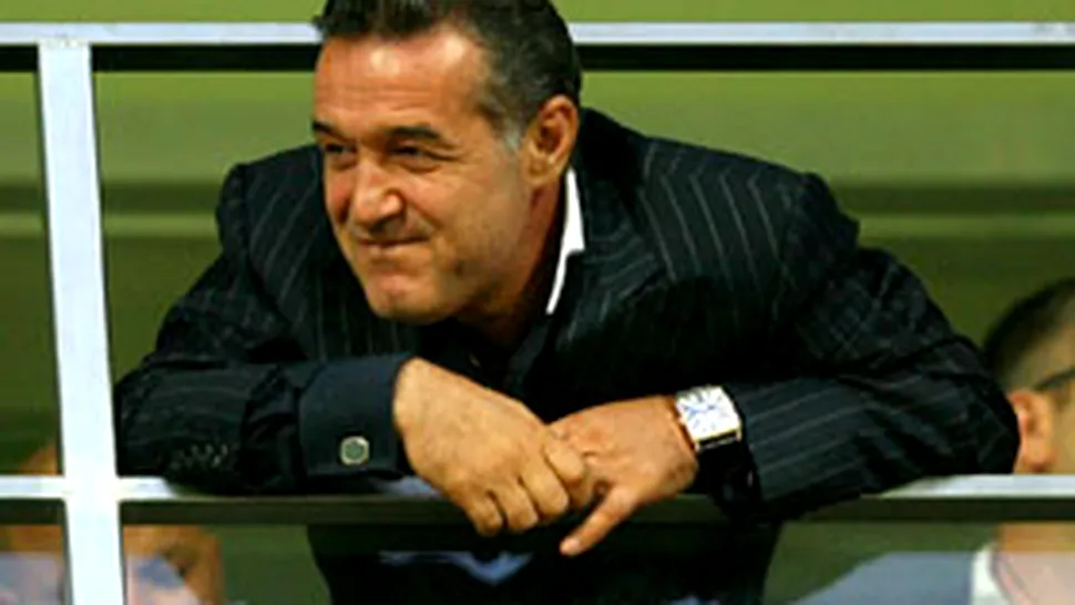 Gigi Becali a fost interzis pe stadioane timp de doi ani