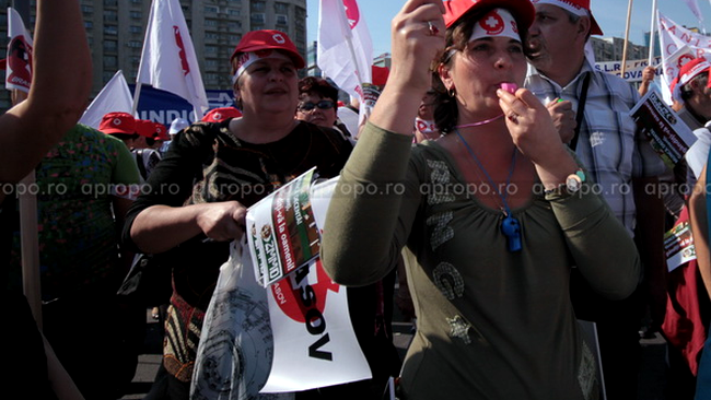 Mitingul sindicalistilor din Piata Victoriei - 7.10.2009