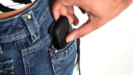 Cum sunt pacaliti turistii prin lume