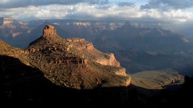 Muntele Pine în Bumblebee