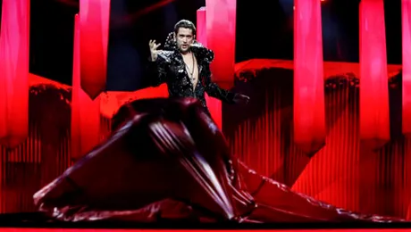 Cezar Ouatu, luat peste picior de presa străină