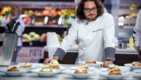 Un preparat al lui chef Dumitrescu, în meniul unui restaurant din Paris. Reţetă Pomme du Sima