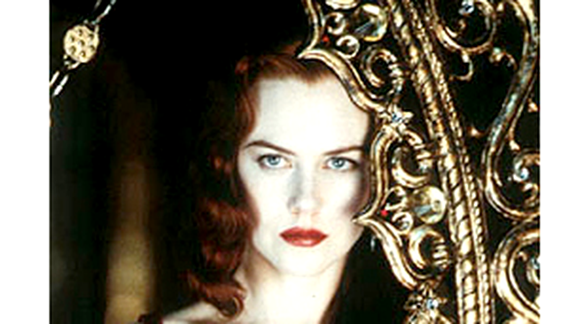 Femei frumoase dramatice, cu un spirit liber