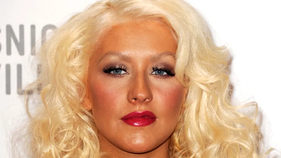 Christina Aguilera s-a despărţit de soţ