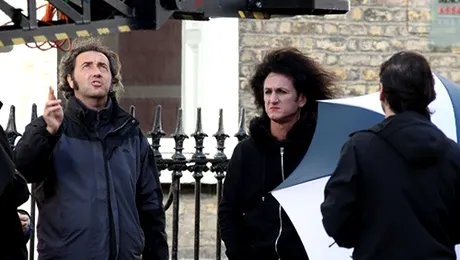 Sean Penn, de nerecunoscut in rolul unui star rock! (Poze)