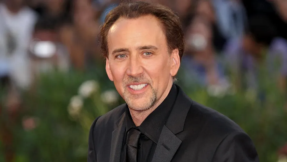 Actorul Nicolas Cage a mancat fasole si porc cu usturoi, la Sibiu